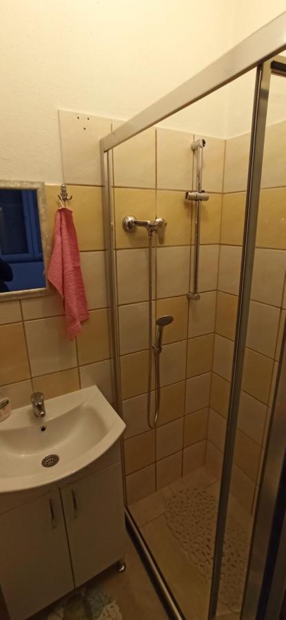 Helly'S Apartman - Self Check-In - Jajce Extérieur photo